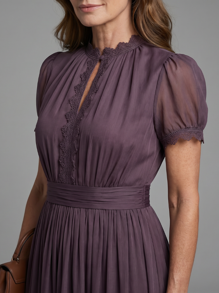 Auvelle | Robe Maxi à Taille Froncée avec Découpe