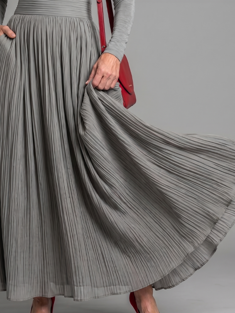 Auvelle | Robe Midi à Col Roulé à Manches Longues et Taille Définie